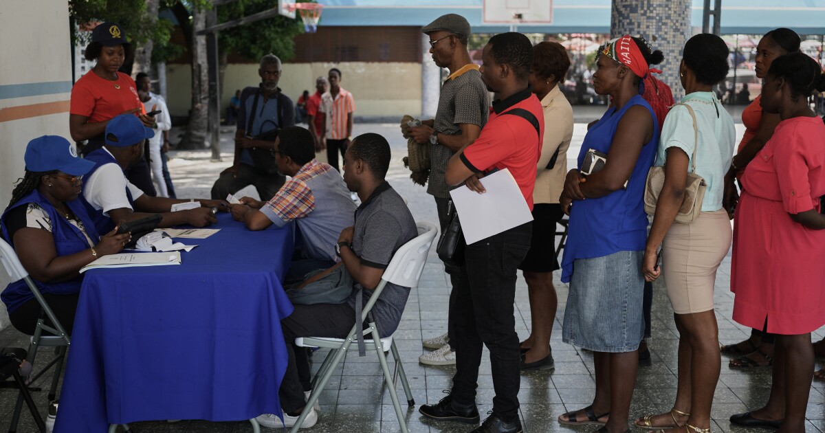 A rare Haiti poll finds few want gang amnesty &mdash; but most want better schools to prevent future gangs